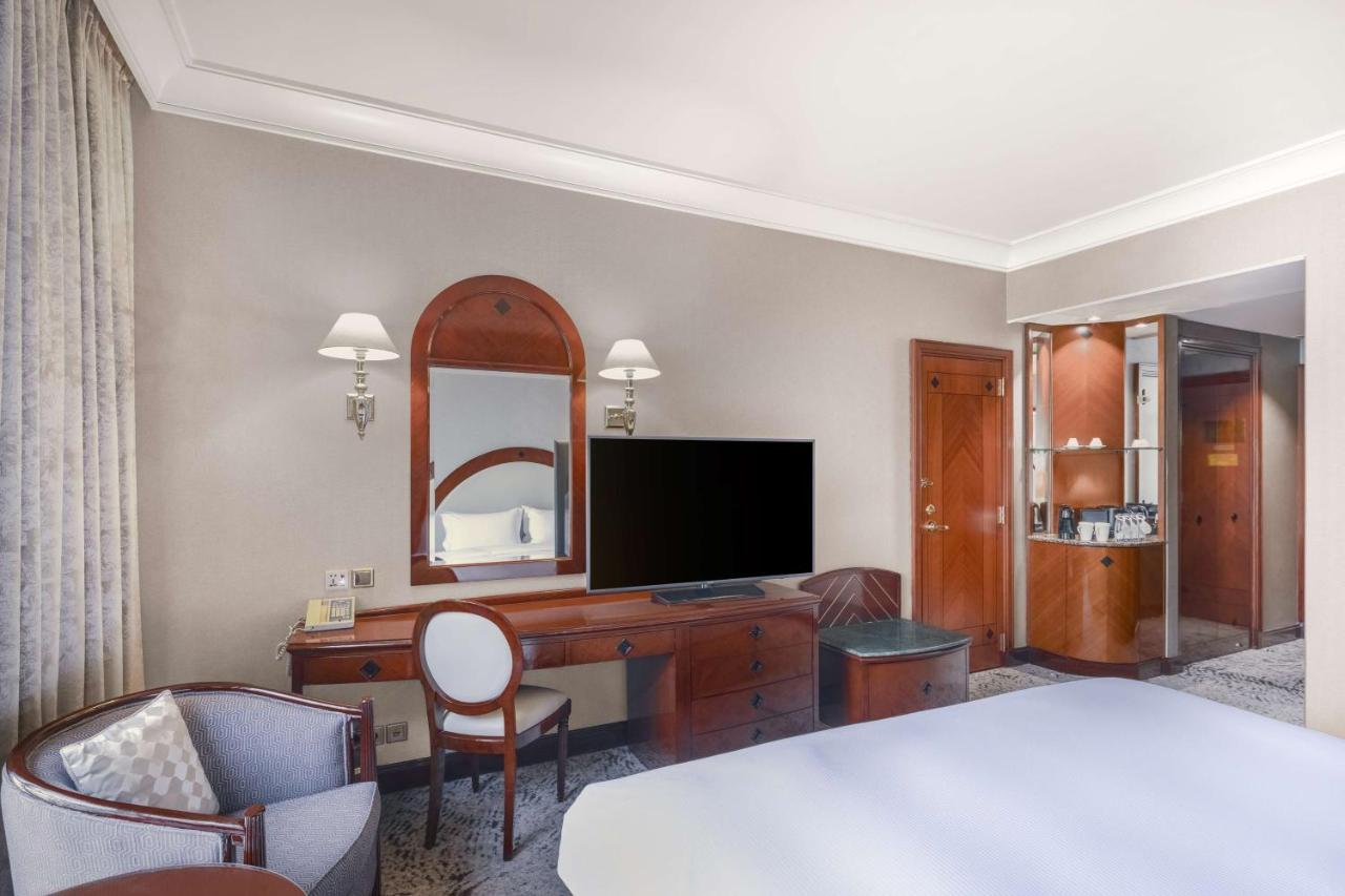 Madinah Hilton Hotel Medina Exterior photo