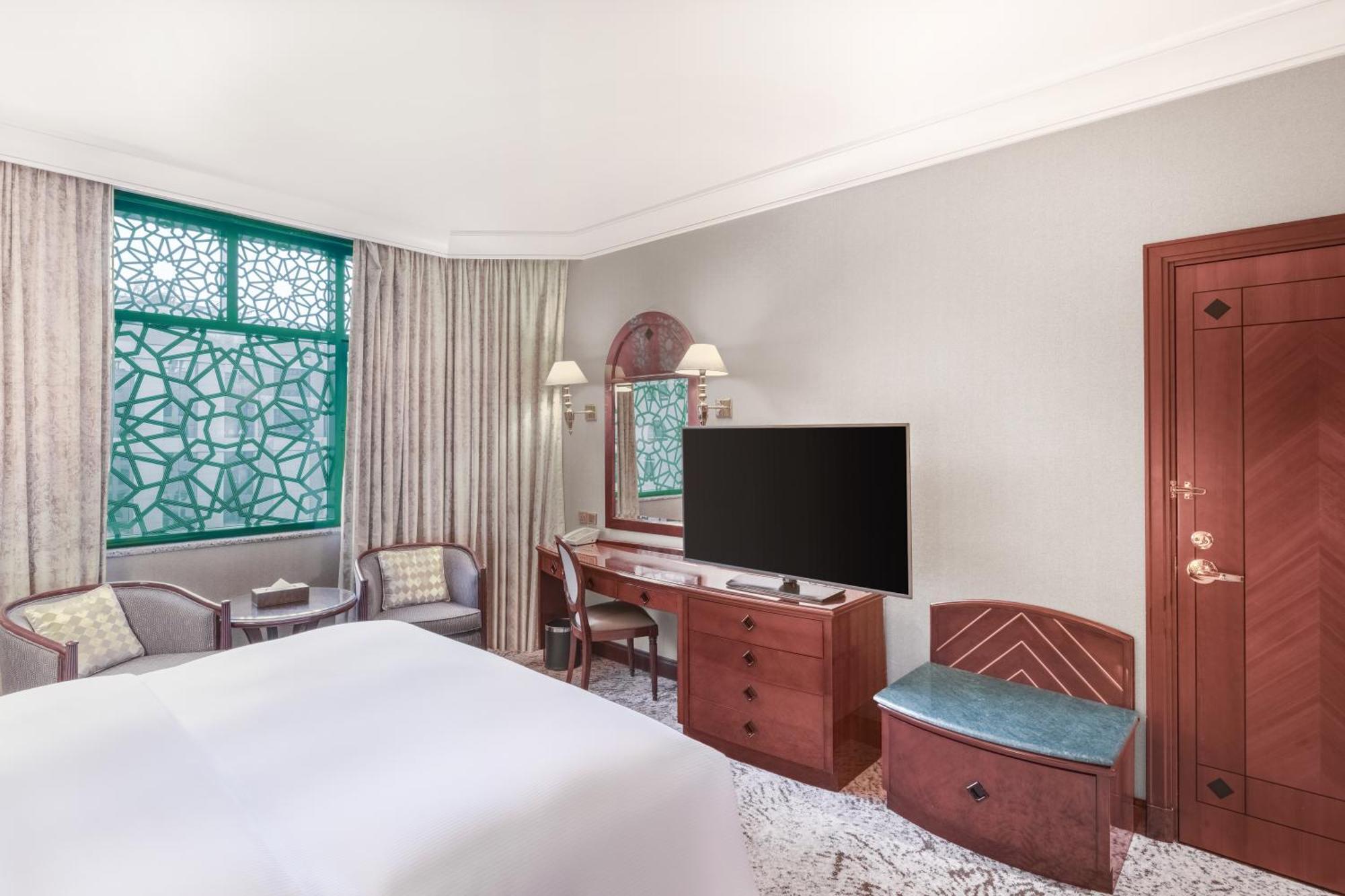 Madinah Hilton Hotel Medina Exterior photo